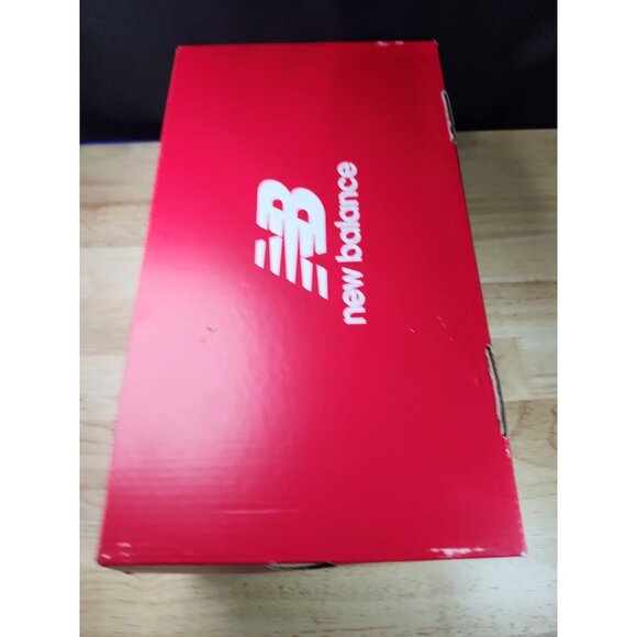 New Balance Size 8 Men Baseball turf - Picture 4 of 6